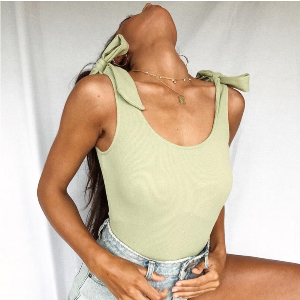 Princess Polly Shia Bodysuit in Moss Green NWT